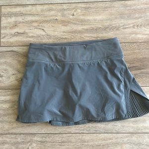 Play off the pleats skirt